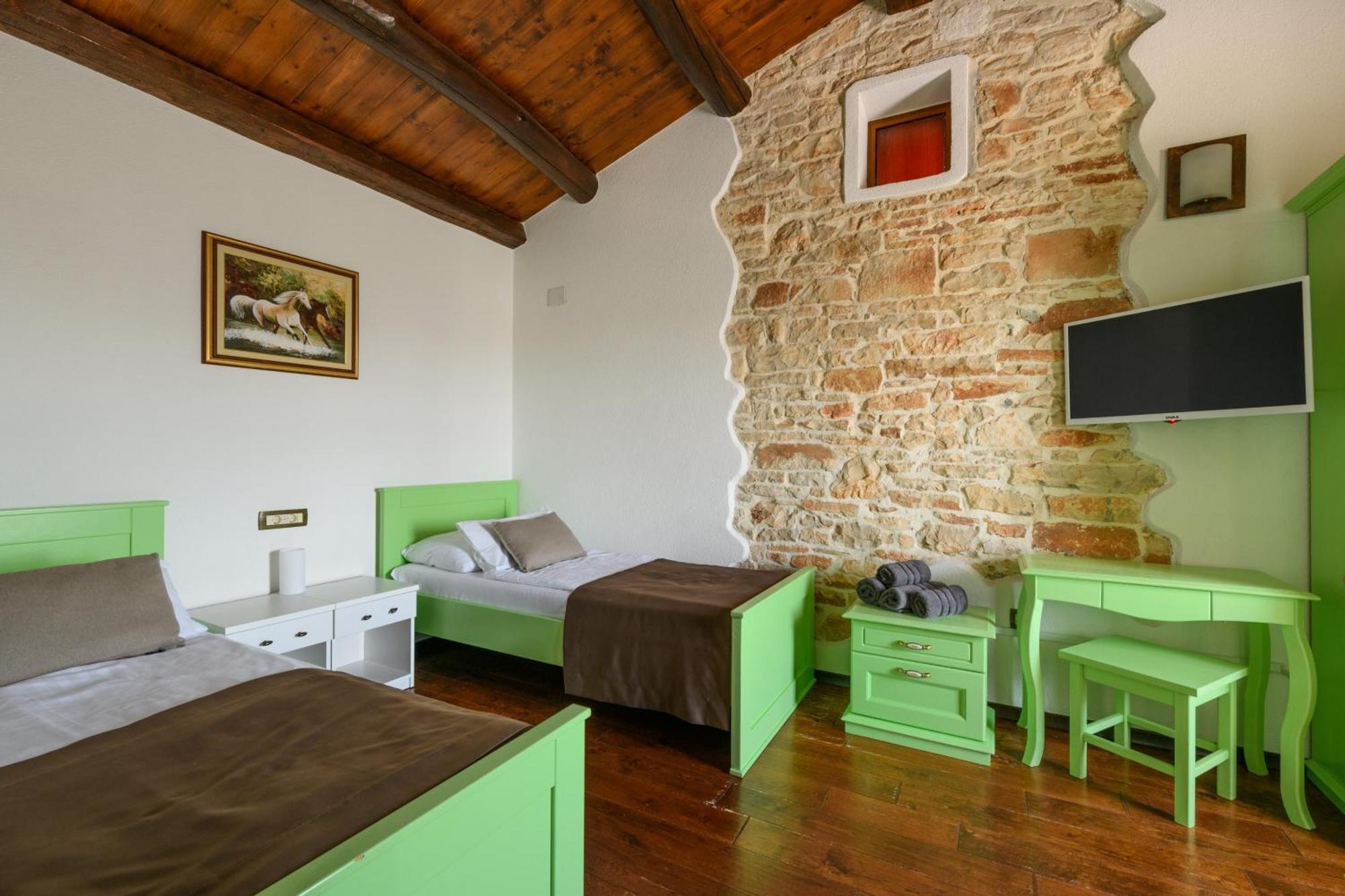 Villa Gina Valtura Exterior photo